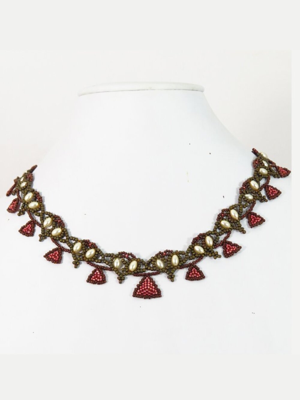 Art Nouveau beaded necklace